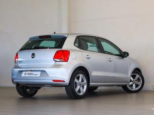 Volkswagen Polo Vivo hatch 1.6 Highline - Image 2