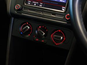 Volkswagen Polo Vivo hatch 1.6 Highline - Image 6