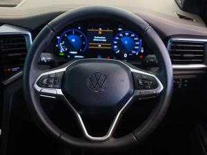 Volkswagen Amarok 3.0TDI V6 double cab Aventura 4Motion - Image 6