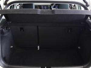 Volkswagen Polo hatch 1.0TSI Life auto - Image 18
