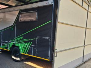 Isuzu NPR 400 AMTChassis Cab - Image 4