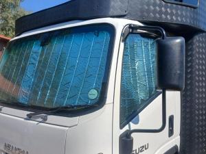Isuzu NPR 400 AMTChassis Cab - Image 6