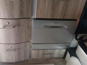 Isuzu NPR 400 AMTChassis Cab - Image 77