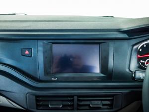 Volkswagen Polo sedan 1.6 manual - Image 12