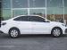 Volkswagen Polo sedan 1.6 manual - Thumbnail 2