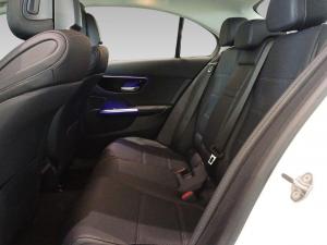 Mercedes-Benz C-Class C220d Avantgarde - Image 15