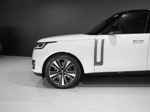 Land Rover Range Rover P530 Autobiography - Image 11