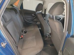 Volkswagen Polo Vivo hatch 1.6 Comfortline auto - Image 7