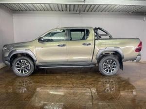Toyota Hilux 2.8GD-6 double cab Legend auto - Image 6