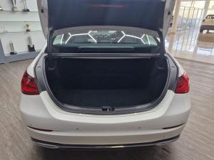 Mercedes-Benz C-Class C200 Avantgarde - Image 10