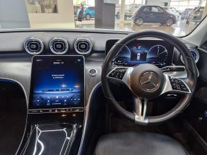 Mercedes-Benz C-Class C200 Avantgarde - Image 12