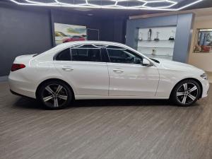 Mercedes-Benz C-Class C200 Avantgarde - Image 8