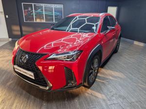 Lexus UX 200 F Sport - Image 3
