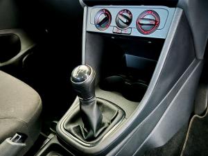 Volkswagen Polo Vivo hatch 1.4 Trendline - Image 19
