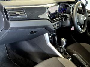 Volkswagen Polo hatch 1.0TSI Life auto - Image 14