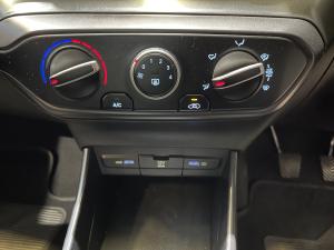 Hyundai i20 1.2 Motion - Image 15