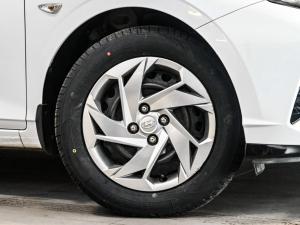 Hyundai i20 1.2 Motion - Image 5