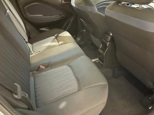 Suzuki Baleno 1.5 GL manual - Image 9