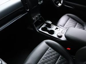 Ford Everest 3.0TD V6 4WD Platinum - Image 11