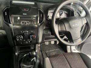 Isuzu D-Max 250 double cab Hi-Ride - Image 4