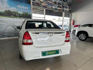 Toyota Etios sedan 1.5 Sprint - Image 4