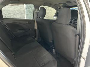 Toyota Etios sedan 1.5 Sprint - Image 8