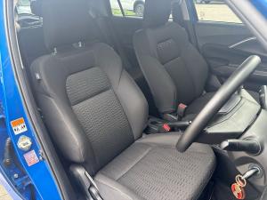Suzuki Swift 1.2 GL+ manual - Image 11