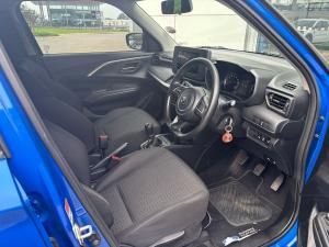 Suzuki Swift 1.2 GL+ manual - Image 9