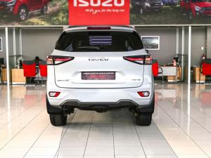 Isuzu mu-X 3.0TD LS 4WD - Image 5
