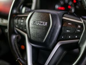 Isuzu mu-X 3.0TD LS 4WD - Image 16