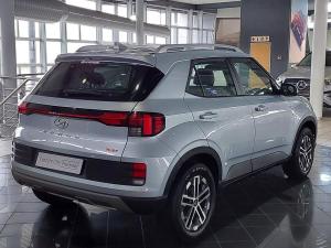 Hyundai Venue 1.0T Fluid auto - Image 2