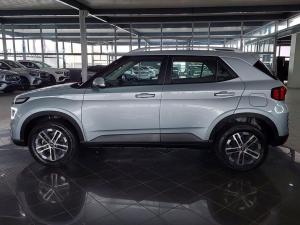 Hyundai Venue 1.0T Fluid auto - Image 4