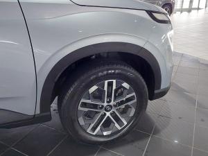 Hyundai Venue 1.0T Fluid auto - Image 6