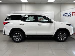 Toyota Fortuner 2.8GD-6 48V - Image 3