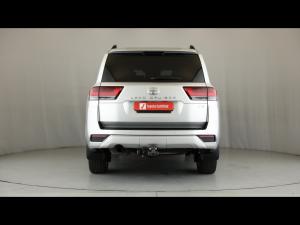 Toyota Land Cruiser 300 3.3D ZX - Image 5