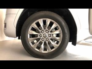 Toyota Land Cruiser 300 3.3D ZX - Image 19