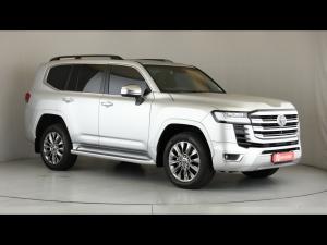 Toyota Land Cruiser 300 3.3D ZX - Image 1