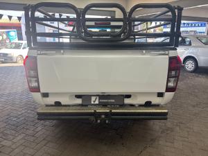 Isuzu D-Max Gen 6 250 single cab Fleetside safety - Image 6