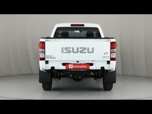 Isuzu D-Max Gen 6 250c single cab Fleetside - Image 8