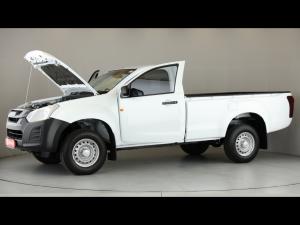 Isuzu D-Max Gen 6 250c single cab Fleetside - Image 18