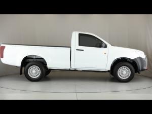 Isuzu D-Max Gen 6 250c single cab Fleetside - Image 4