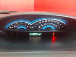 Toyota Etios hatch 1.5 Sprint - Image 9