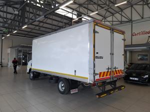 Isuzu NQR 500 AMT Chassis Cab - Image 32