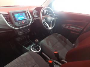Toyota Vitz 1.0 XR manual - Image 7