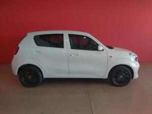 Toyota Vitz 1.0 XR manual - Image 3