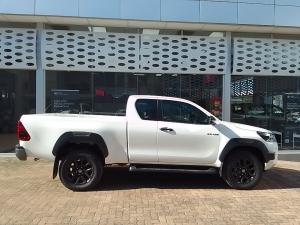 Toyota Hilux 2.8GD-6 Xtra cab Legend auto - Image 3