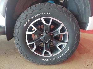 Toyota Hilux 2.8GD-6 Xtra cab 4x4 Legend 50 - Image 11