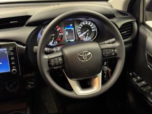 Toyota Hilux 2.4GD-6 double cab 4x4 Raider auto - Image 8