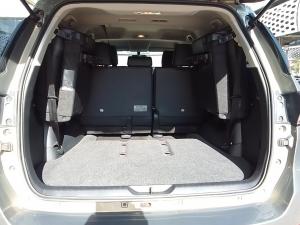 Toyota Fortuner 2.4GD-6 manual - Image 13