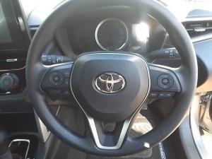 Toyota Corolla Cross 1.8 Xi - Image 8